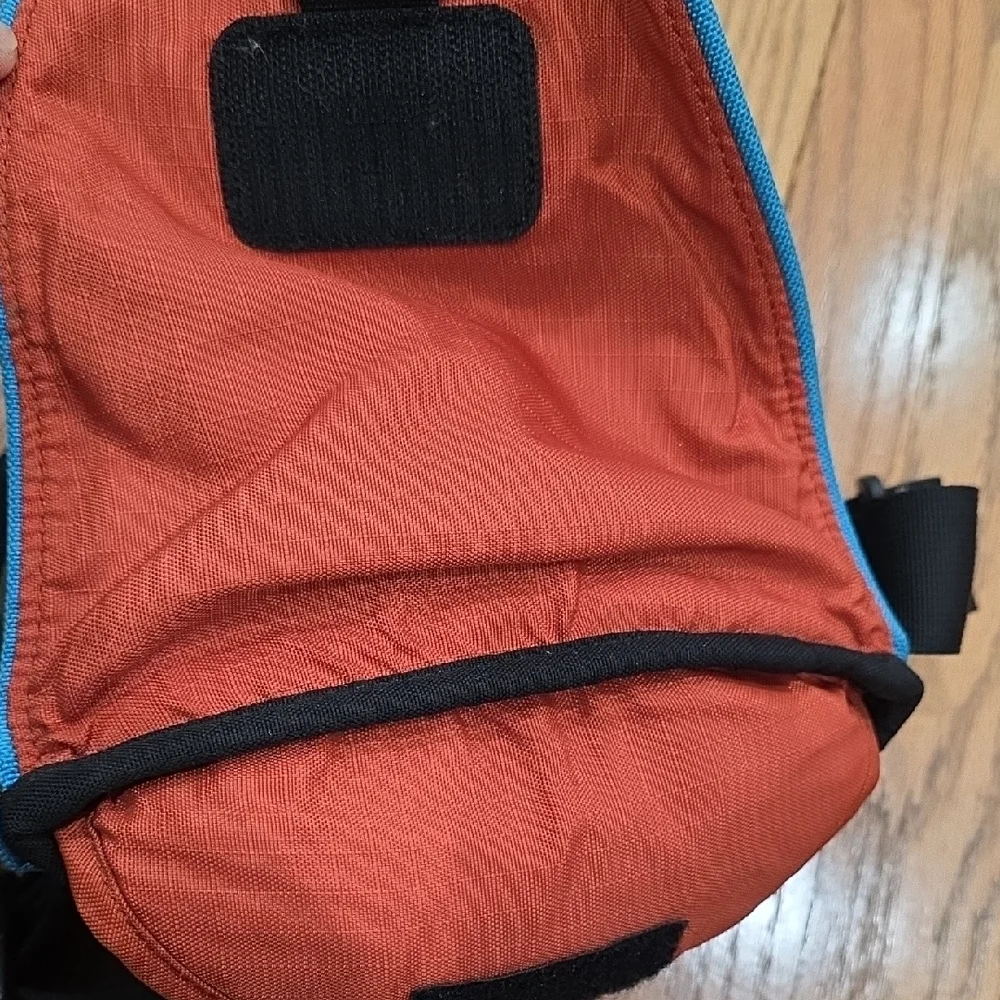 Crumpler Olive Green Compact Shoulder Bag with Blue Trim